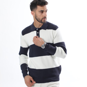 بلوزة صوف مخطط