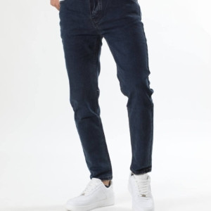 جينز كحلي ضيق